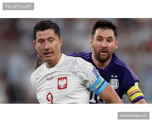 莱万多夫斯基37岁仍保持高效，状态稳健延续顶级联赛竞争力