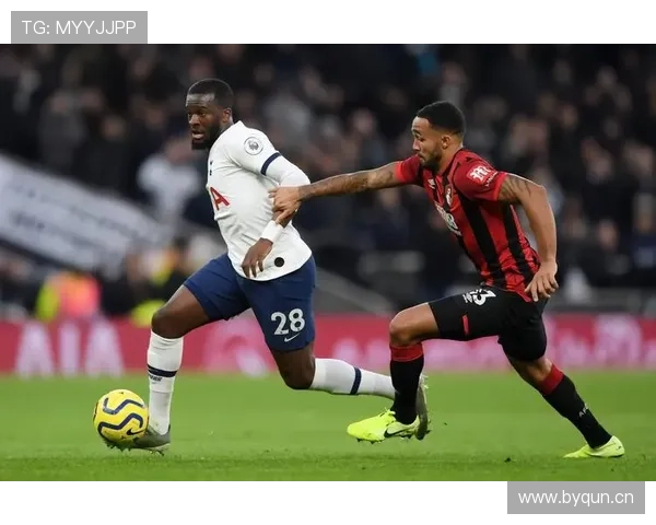 巴尔韦德无球冲刺与后插上进攻模式解析