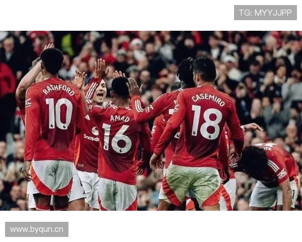 曼联复兴进程仍未完成,短期目标与长期规划的协调面临考验