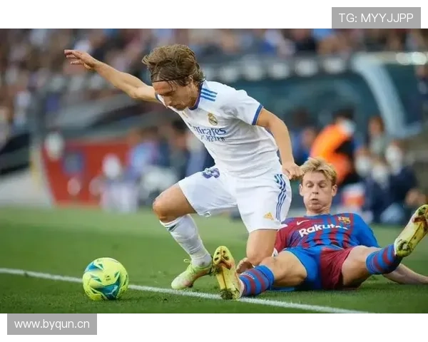 琼阿梅尼 vs 德容：中场持球推进能力与效率对比分析