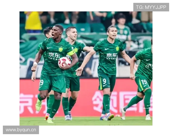 国安争冠关键阶段屡现崩盘,稳定性不足致掉队形势加剧